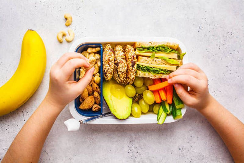 La Grande Table lance une campagne de financement au profit du programme des P'tites boîtes à lunch